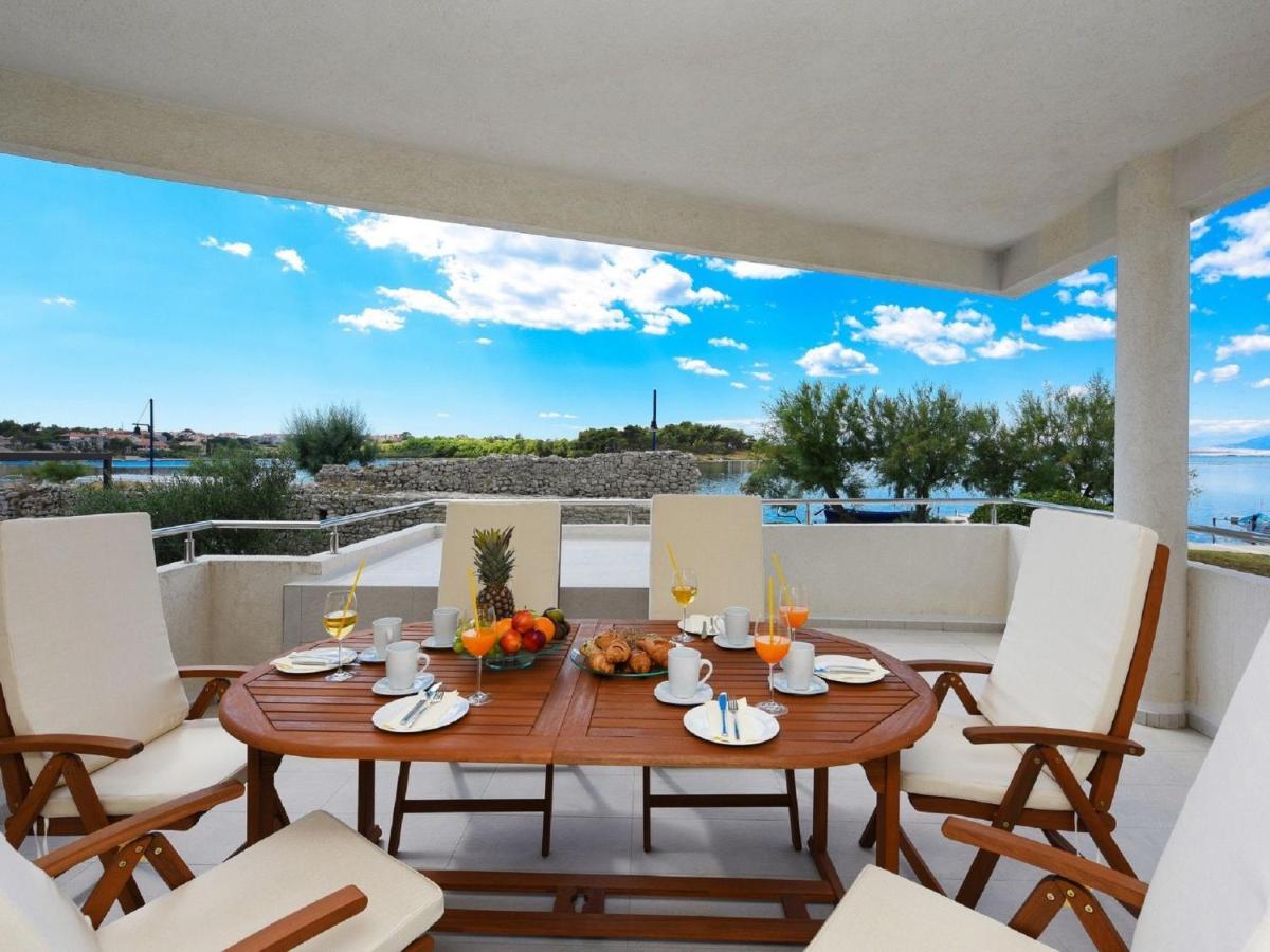 Modern Villa In Nin With Terrace Exterior photo